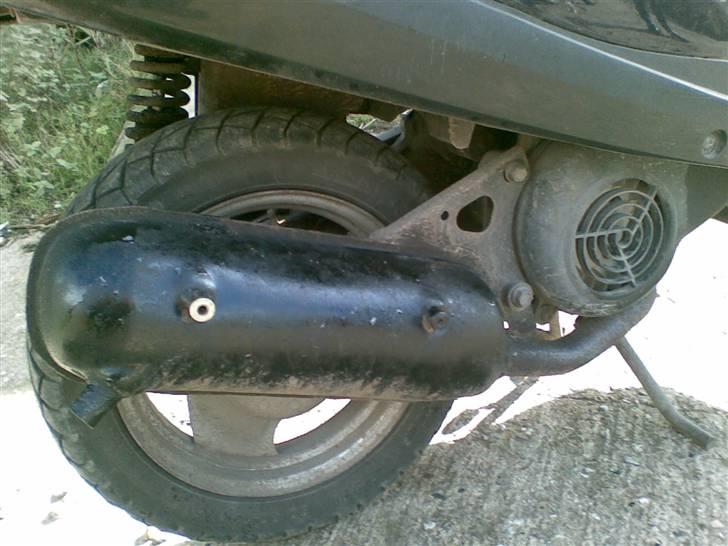 Yamaha jog solgt billede 8