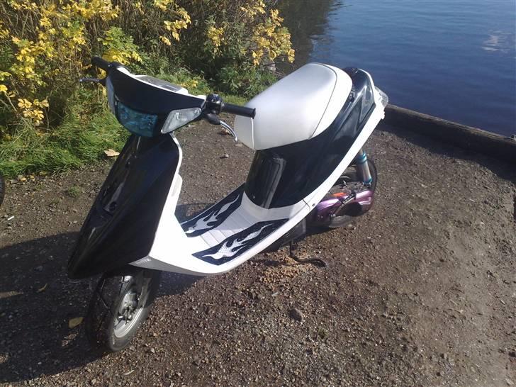 Yamaha Jog fs(Galdyret)SOLGT billede 1