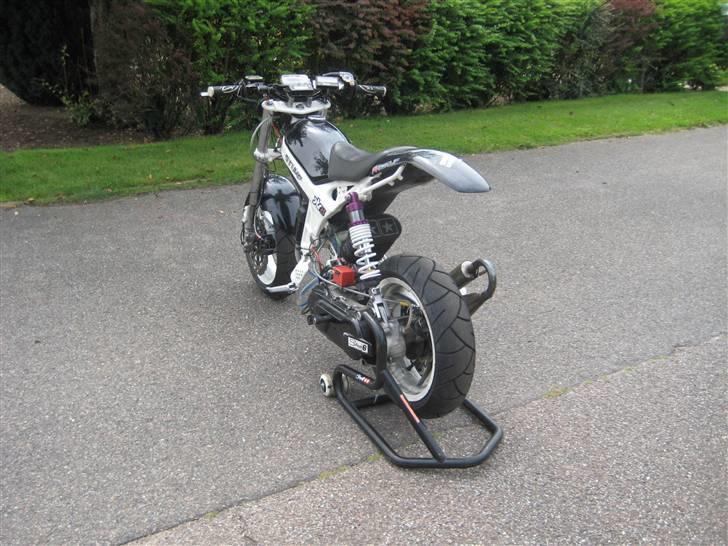 Suzuki Street'Rox!™//LC DD SOLGT billede 1