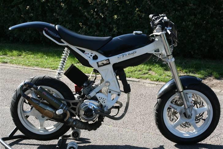 Suzuki Street'Rox!™//LC DD SOLGT billede 9