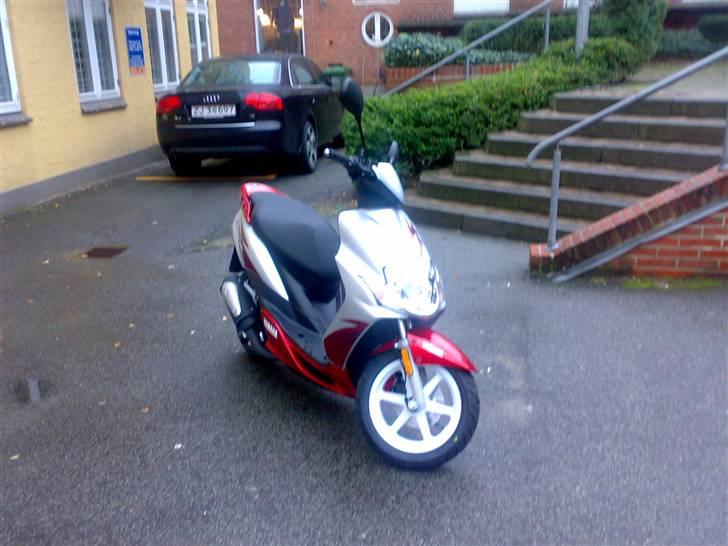 Yamaha Jog R SOLGT :(  - Der jeg lige hade fået hende billede 1