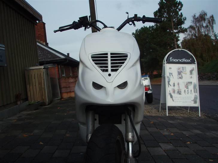 Piaggio NRG athena Racing byttet billede 3