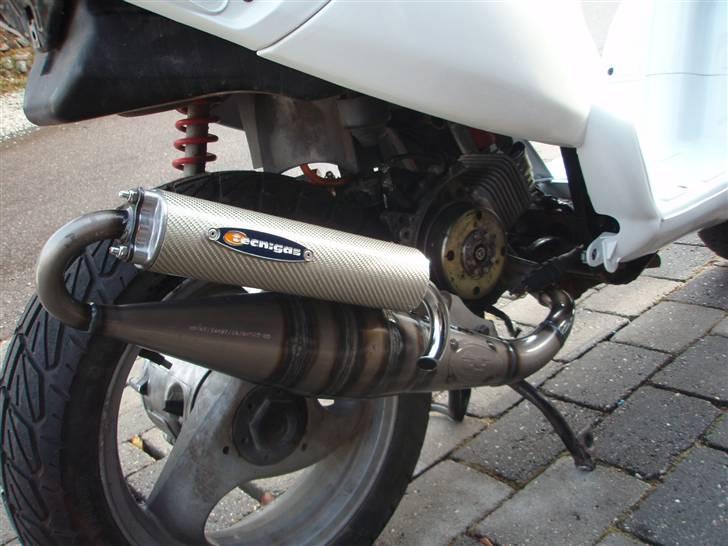 Piaggio NRG athena Racing byttet billede 9