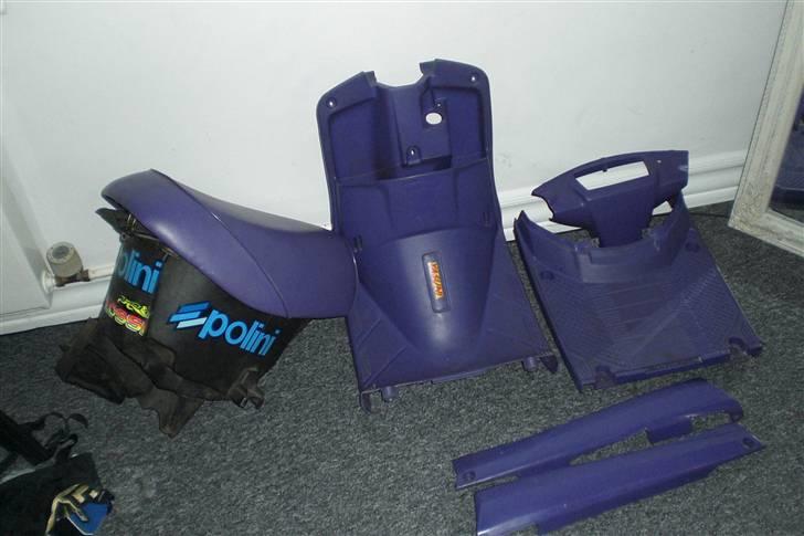 Yamaha Jog As >>Byttet<< - Ville lige tage et billede af mine gamle skjolde har dem stadig og er ikke tilsalg! :D farven kan ikke rigtig fanges på cam. :S  billede 10