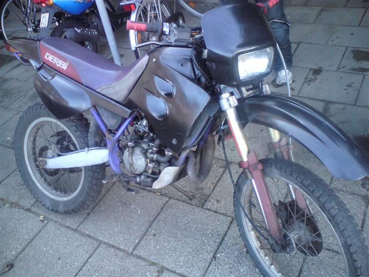 Derbi senda billede 1