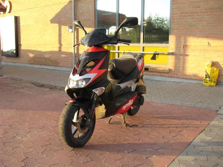 Aprilia Sr50 Ditech *SOLGT billede 3