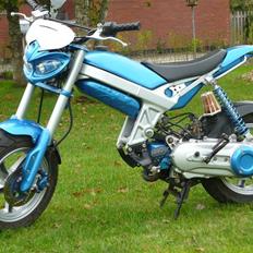 Suzuki Street magic 70ccm(solgt)
