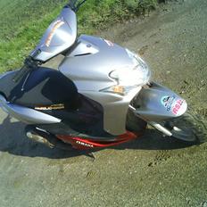 Yamaha jog R solgt