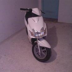 Yamaha Jog R SOLGT 8000 kr