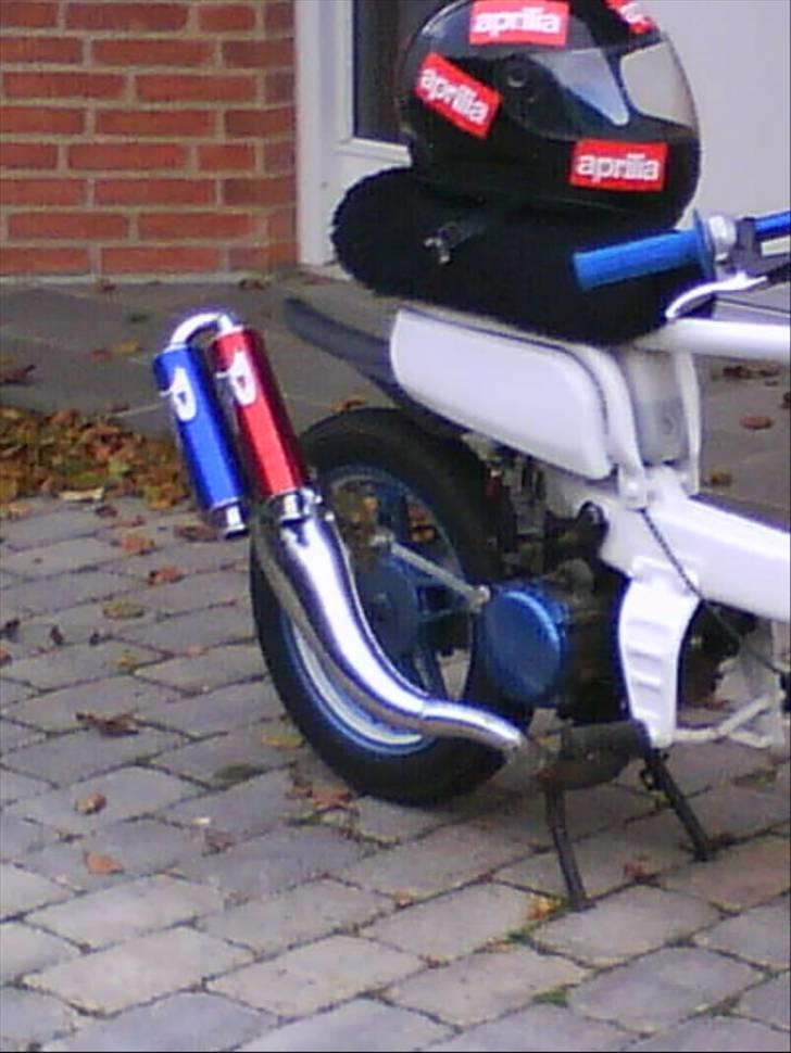 Suzuki FZ50 "SOLGT" billede 3