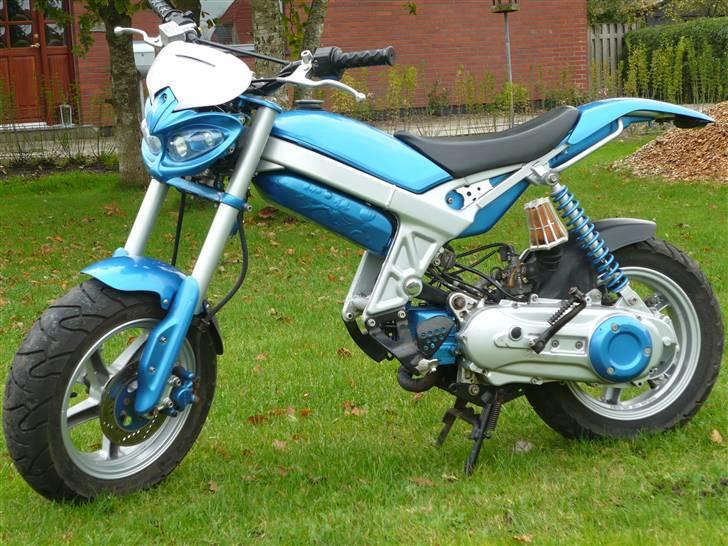 Suzuki Street magic 70ccm(solgt) billede 1