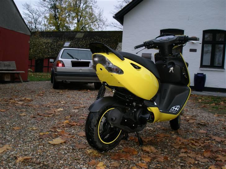 Aprilia Sonic GP (SOLGT!) billede 1