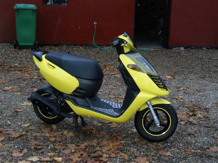Aprilia Sonic GP (SOLGT!) billede 3