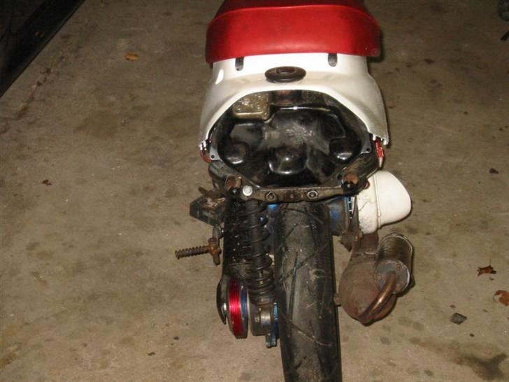 Yamaha jog S6r (Solgt) billede 4