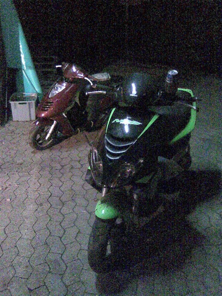 Aprilia Sonic Byttet til Hot 50 - Sonicen sammen med Hans´s :D lidt gammelt billede 7