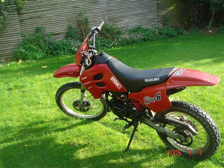 Suzuki RMX billede 3