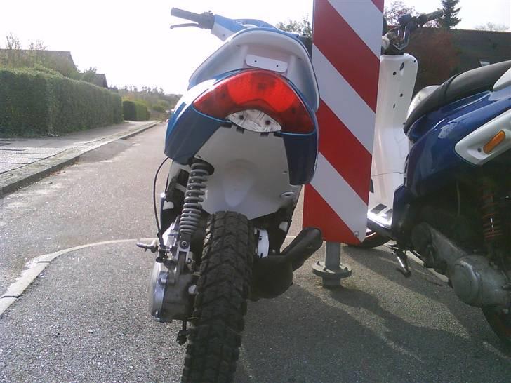 Yamaha Jog R !Byttet Til Senda! - Nummi :P og det fine skilt ved siden af XD billede 6