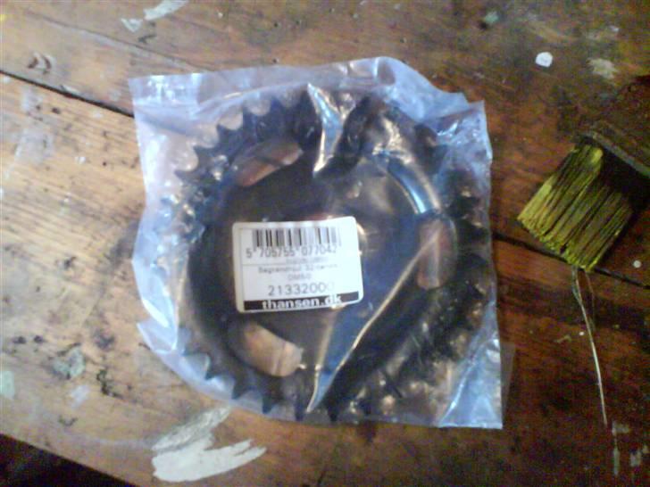 Suzuki dm 50 solgt - et nyt bagtandhjul med 32 eller 28 tands kan ikk lige husk det billede 14