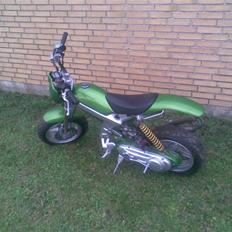 Suzuki Street Magic SOLGT