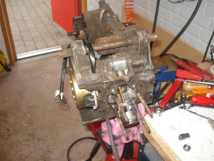 Yamaha jog AS før bytte billede 10