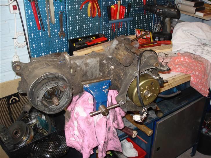 Yamaha jog AS før bytte billede 12