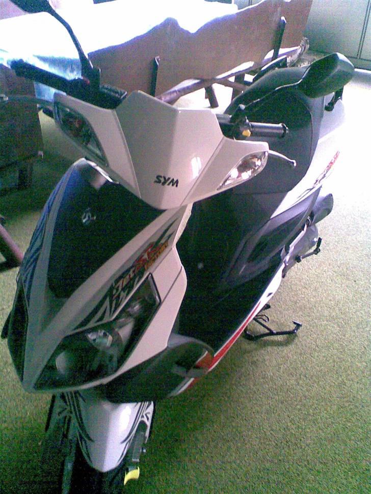Sym jet sport BACK SOM NY-ILU billede 1