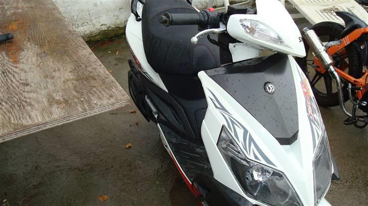 Sym jet sport BACK SOM NY-ILU billede 6