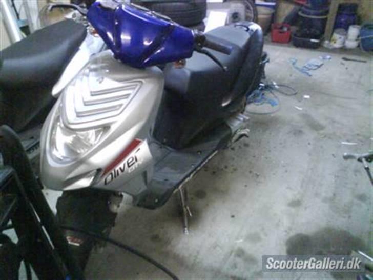 CPI Oliver City - **Med skjolde** billede 1