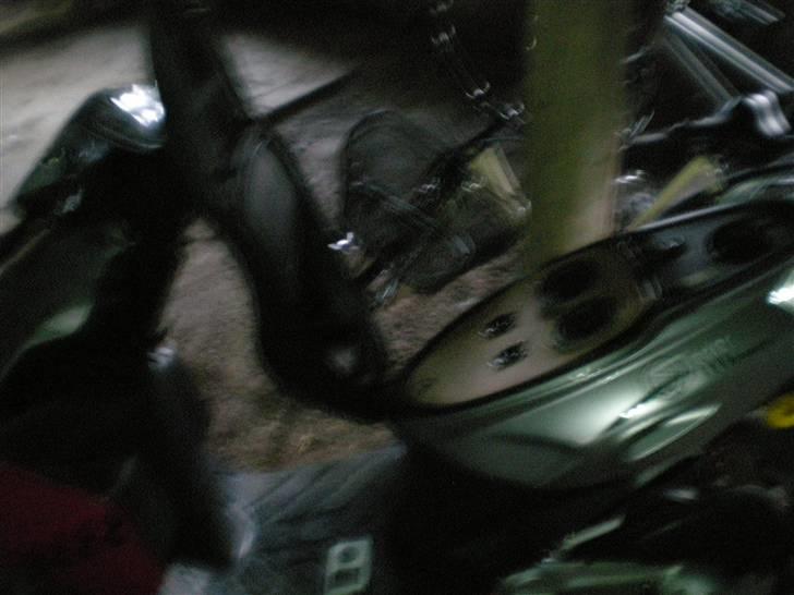 Daelim S-five SOLGT - Dårligt billed taget fra siden og åbent sæde billede 7