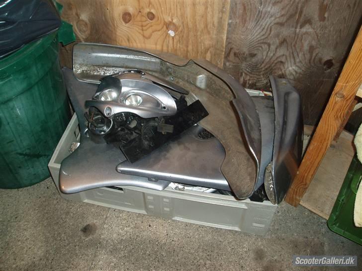 Suzuki RMX Replica LC DD BYTTET - det første skjoldsæt billede 14