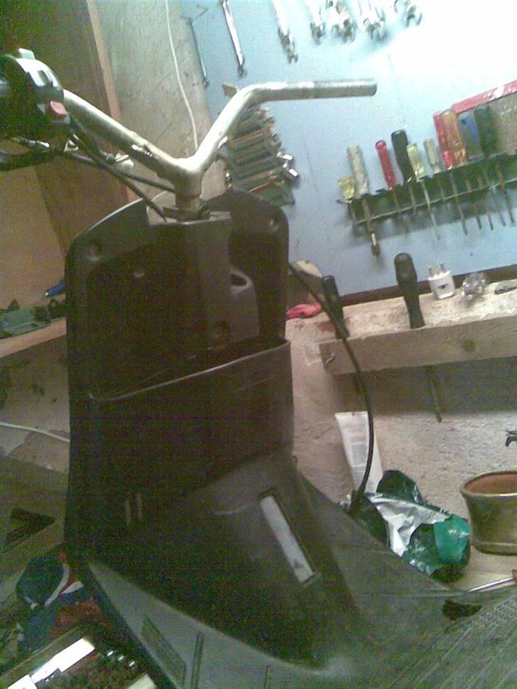 Yamaha jog solgt billede 5