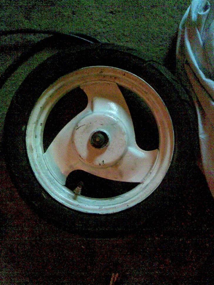 Yamaha jog solgt billede 6