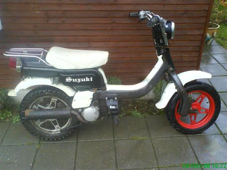 Suzuki Fz50  $SOLGT$ billede 1