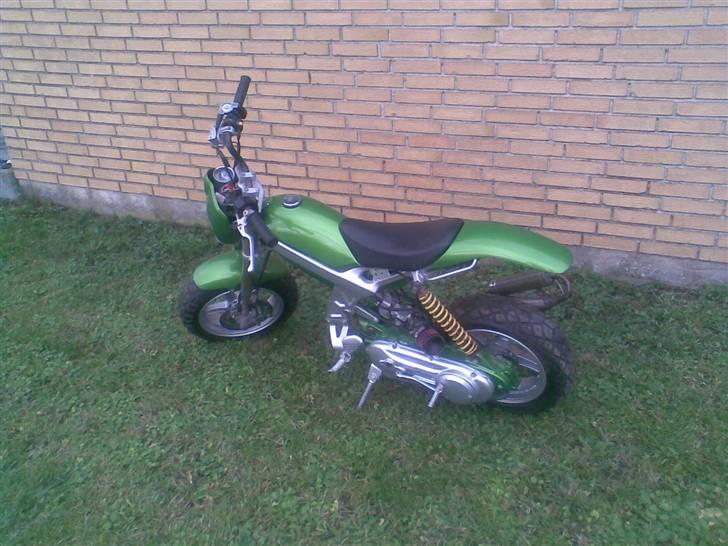 Suzuki Street Magic SOLGT billede 3