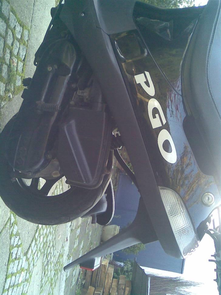 PGO comet std solgt billede 3