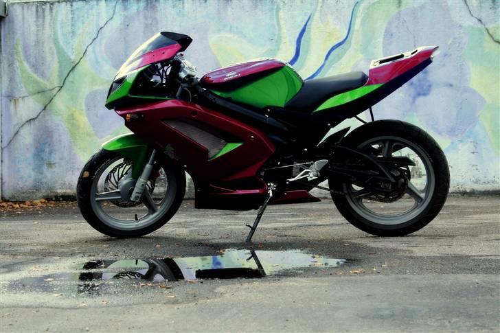 Rieju Rs2 Matrix BYTTET - Vicki legede lige lidt med den :D billede 19