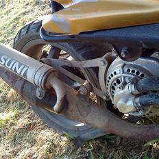 Yamaha aerox byt til hot 