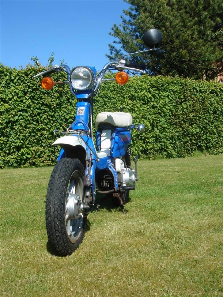 Suzuki FZ50 - SOLGT - 12/05 - 2009 billede 4