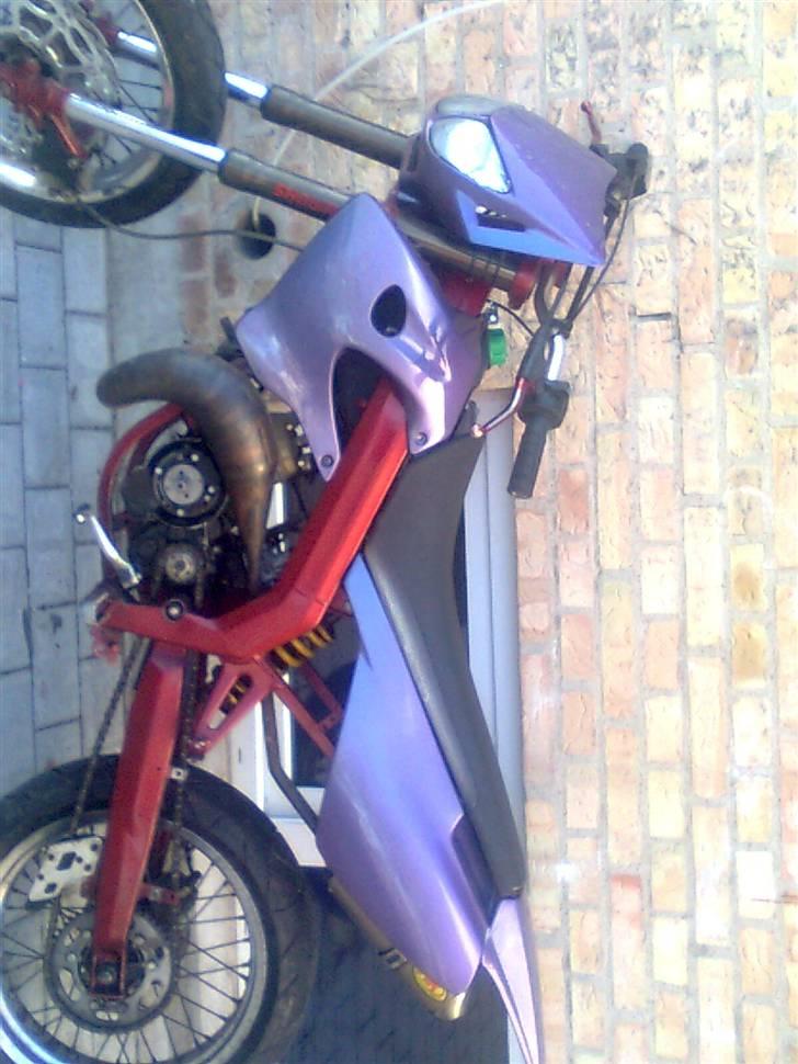 Derbi senda billede 1