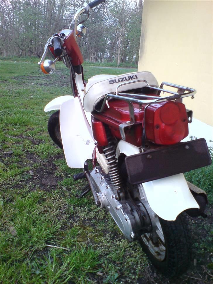 Suzuki FZ50 *SOLGT* billede 4