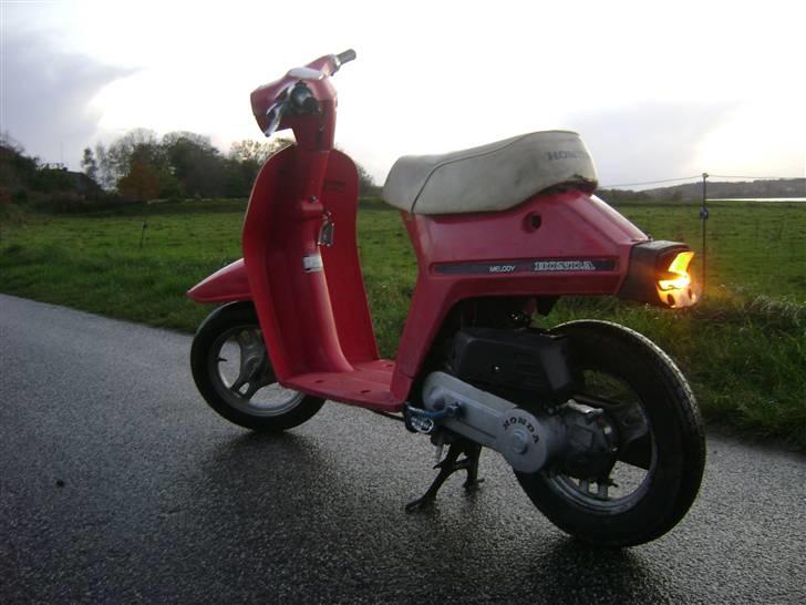 Honda Melody Molly VI - Solgt - Som den står dagen i dag :D November 2008 billede 5