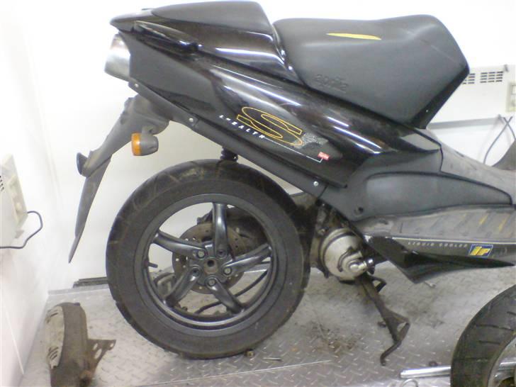 Aprilia sr lcdd marcipanfræsseren billede 5