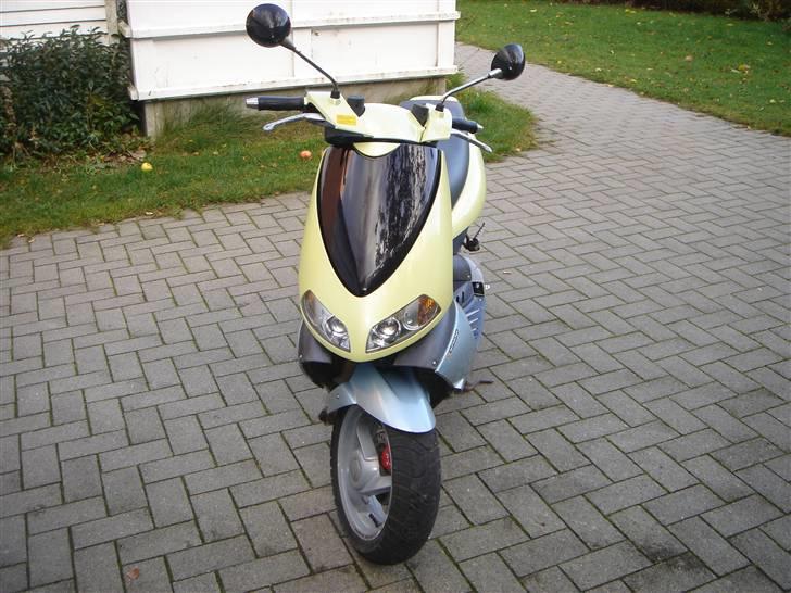 Aprilia Area 51 - monoforgaffel   mmmmm! billede 2