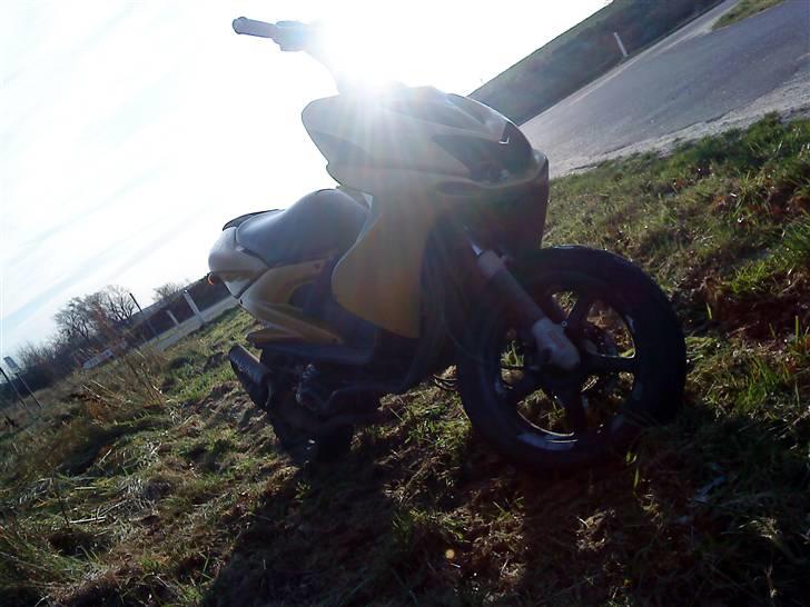 Yamaha aerox byt til hot  billede 2