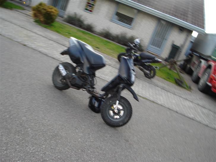 Aprilia rally billede 1