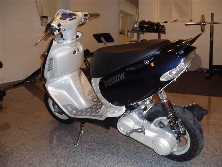 Aprilia sonic SOLGT billede 10