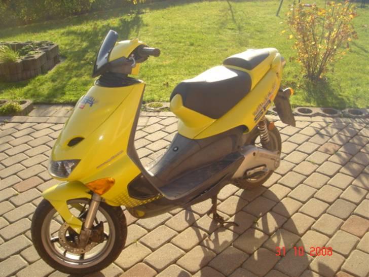 Aprilia sr billede 3