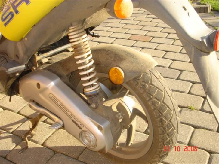 Aprilia sr billede 5