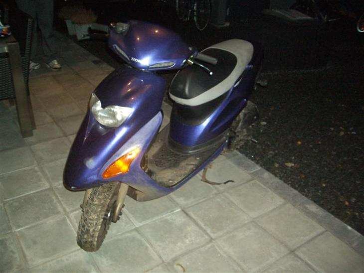 {{currentPhoto.altText}} billede {{currentPhoto.number}}