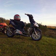 Yamaha jog r  (FØR)